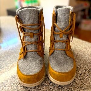 Sorel winter boots